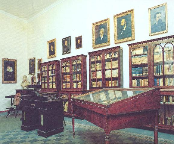 Biblioteca - Museo  Mario Rapisardi